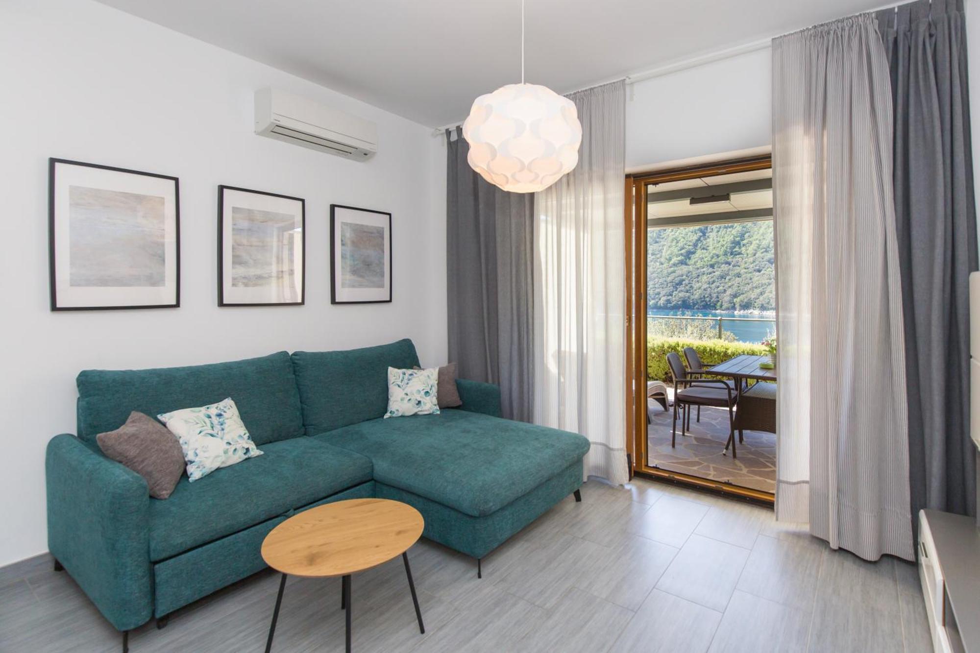 Istria Sea Side Apartments Labin  Bagian luar foto